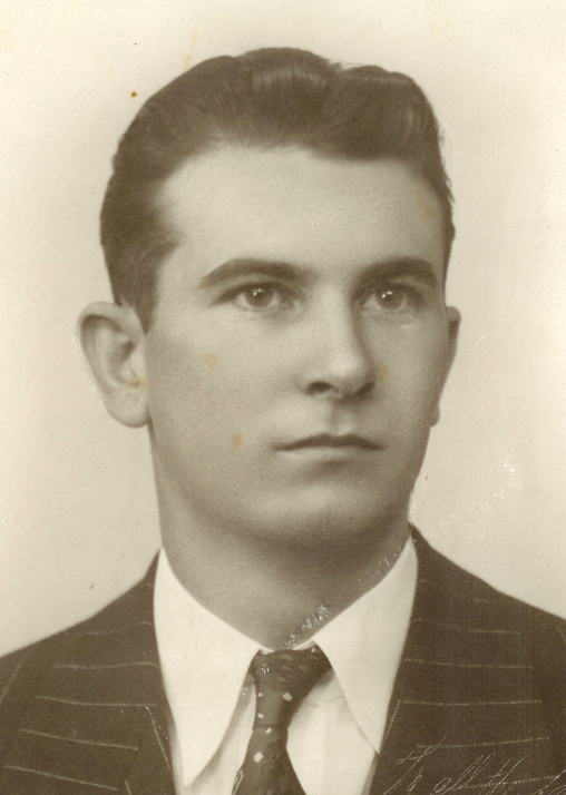 Fletcher Stowell Memmott (1924 - 2007) Profile
